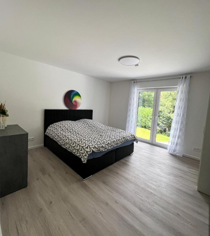 Ferienwohnung: Waldblick Hatten エクステリア 写真